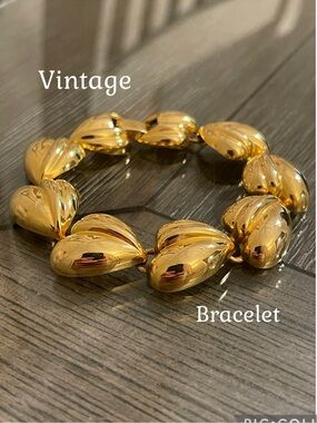 Vintage Chunky Gold-tone Panel Link Statement Bracelet - Heart Like Shaped Links